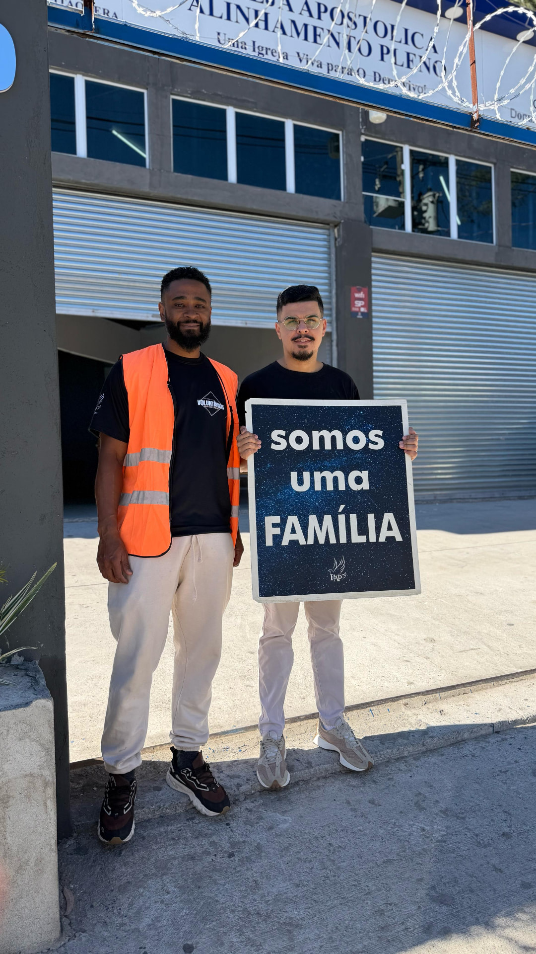 Voluntários